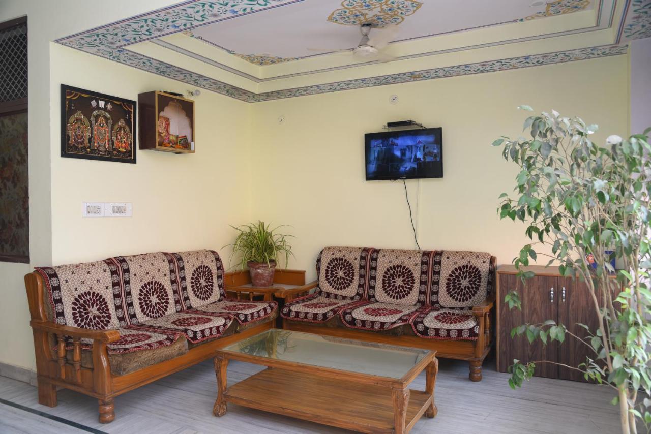 Hotel Jaipur Achrol Buitenkant foto