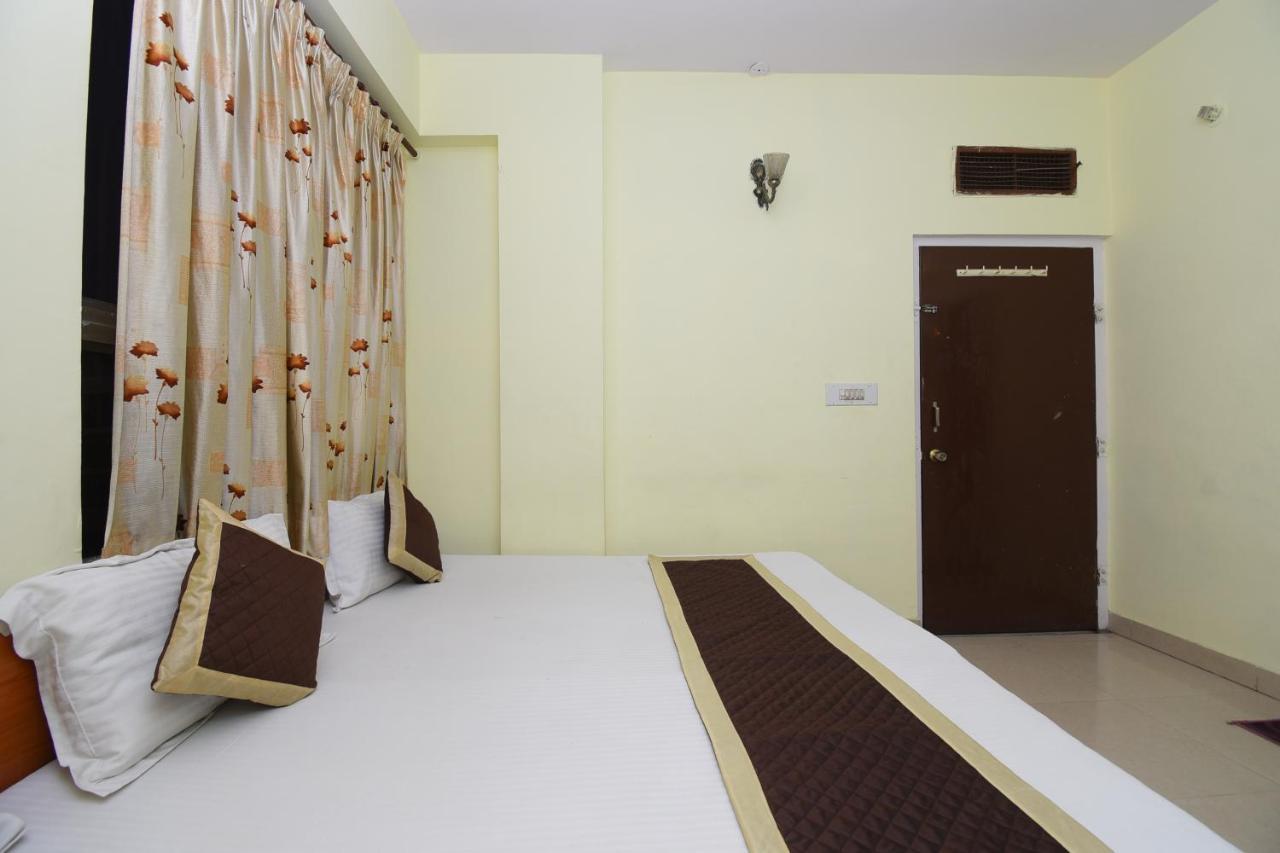 Hotel Jaipur Achrol Buitenkant foto